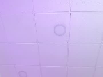 See Milaa_01 online Now @ roxpoxy.com