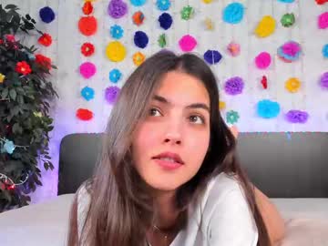 See Milana_crystal_ online Now @ roxpoxy.com