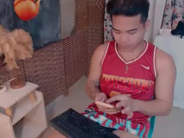 See Misstrishontop online Now @ roxpoxy.com