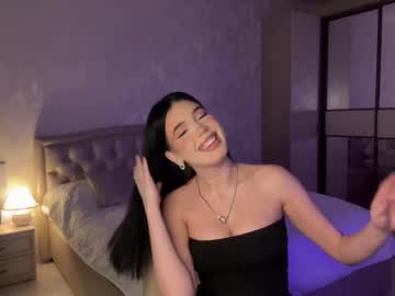 See Mistress_of_hearts online Now @ roxpoxy.com