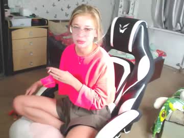 See Molly_barbie online Now @ roxpoxy.com
