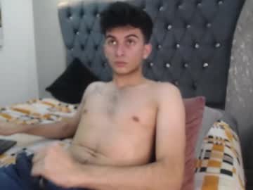 See Mr_williseo online Now @ roxpoxy.com