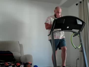 See Munchies420 online Now @ roxpoxy.com