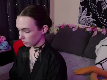 See Naugghtynikki online Now @ roxpoxy.com