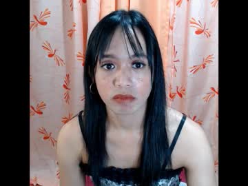 See Nicolelicious_69 online Now @ roxpoxy.com