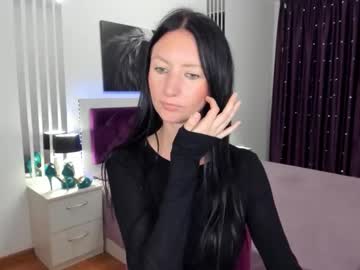 See Nikalewis online Now @ roxpoxy.com