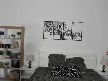 See Obsidiva online Now @ roxpoxy.com