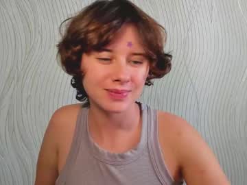 See Octopussy69x online Now @ roxpoxy.com