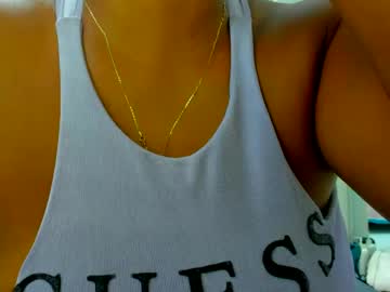 See Olivahot30 online Now @ roxpoxy.com