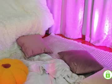 See Peach_mila online Now @ roxpoxy.com