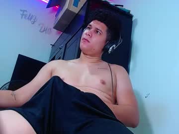 See Phoenixgnz08 online Now @ roxpoxy.com