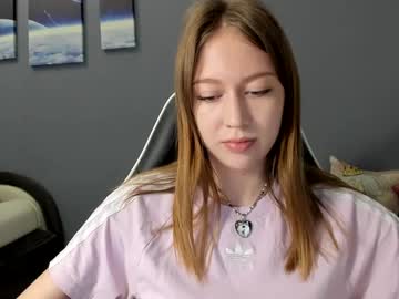 See Polihoney online Now @ roxpoxy.com