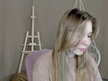 See Polly_frank online Now @ roxpoxy.com