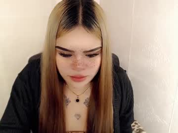 See Preciousangel69xxx online Now @ roxpoxy.com