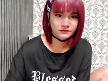 See Queen_elicktra online Now @ roxpoxy.com