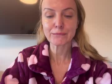 See Rachelldelicious online Now @ roxpoxy.com