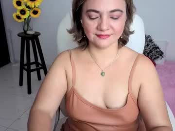 See Rebeca_milf online Now @ roxpoxy.com