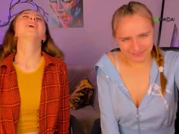 See Rebecca_smile_ online Now @ roxpoxy.com