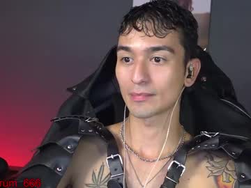 See Redrum_696 online Now @ roxpoxy.com