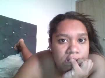 See Reeben18 online Now @ roxpoxy.com