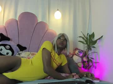 See Rosaly_rodman online Now @ roxpoxy.com