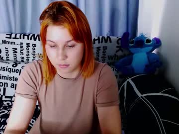 See Royangela online Now @ roxpoxy.com