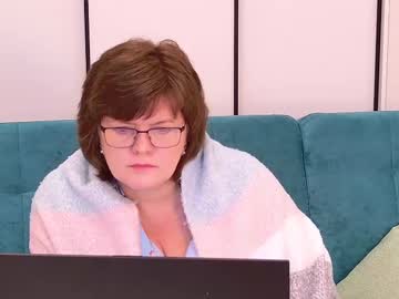 See Sandra_sunrise online Now @ roxpoxy.com