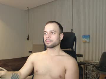 See Sandro_best online Now @ roxpoxy.com