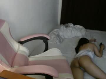 See Sassybaby09 online Now @ roxpoxy.com