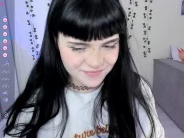 See Selena___cute online Now @ roxpoxy.com