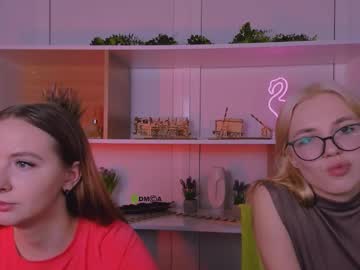 See Sendi_cais online Now @ roxpoxy.com