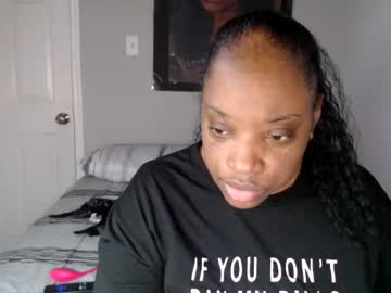 See Sexymona1218 online Now @ roxpoxy.com