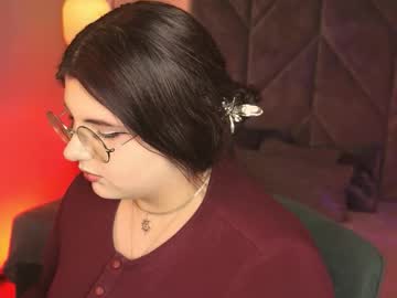 See Siena_aa online Now @ roxpoxy.com