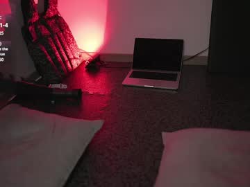 See Simoon_01 online Now @ roxpoxy.com