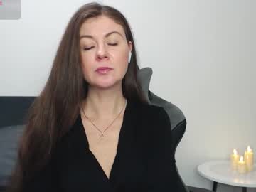 See Smilequeen_jane online Now @ roxpoxy.com