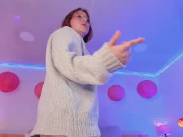 See Sofi_sp online Now @ roxpoxy.com