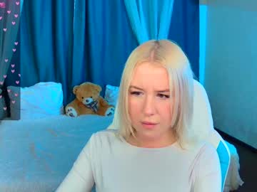 See Springajara online Now @ roxpoxy.com