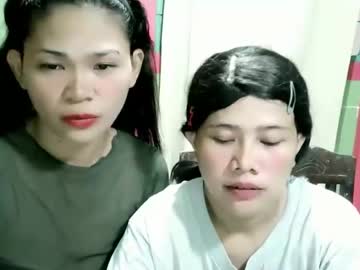 See Sticky_fingersxx online Now @ roxpoxy.com