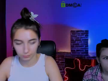 See Sweetie_chloe_ online Now @ roxpoxy.com