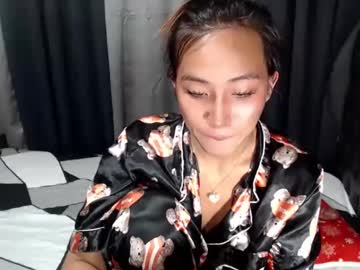 See Sweetiie_caren online Now @ roxpoxy.com