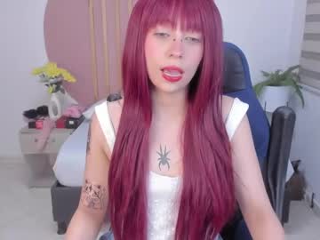 See Sweetpeach_20 online Now @ roxpoxy.com