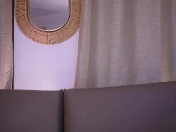 See Sweett_violet_ online Now @ roxpoxy.com