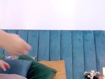 See Taylor_kelsiee online Now @ roxpoxy.com