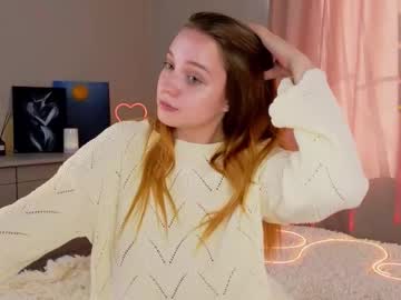 See Thatonerabbit online Now @ roxpoxy.com