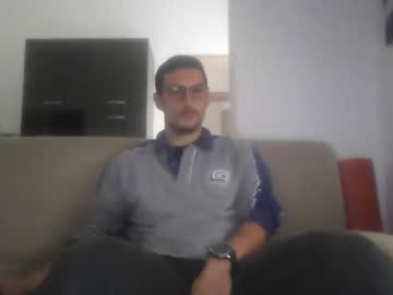 See Theitalianx95x online Now @ roxpoxy.com