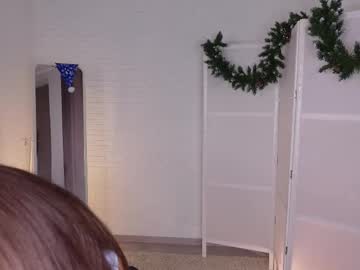 See Tinapie online Now @ roxpoxy.com