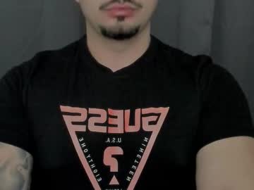 See Tonywilsonn online Now @ roxpoxy.com