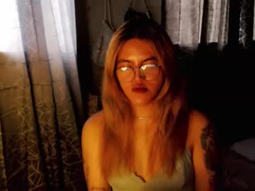 See Urlovely_hait online Now @ roxpoxy.com