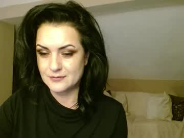 See Veilroom online Now @ roxpoxy.com