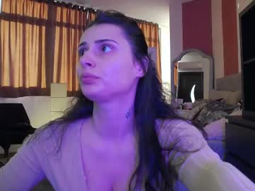 See Venusinylons online Now @ roxpoxy.com